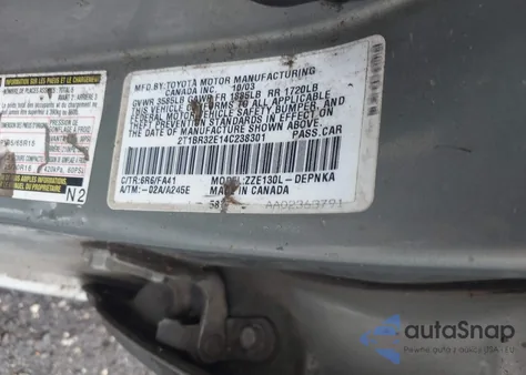 2004 Toyota Corolla Le z USA, uszkodzony, nr VIN 2T1BR32E14C238301